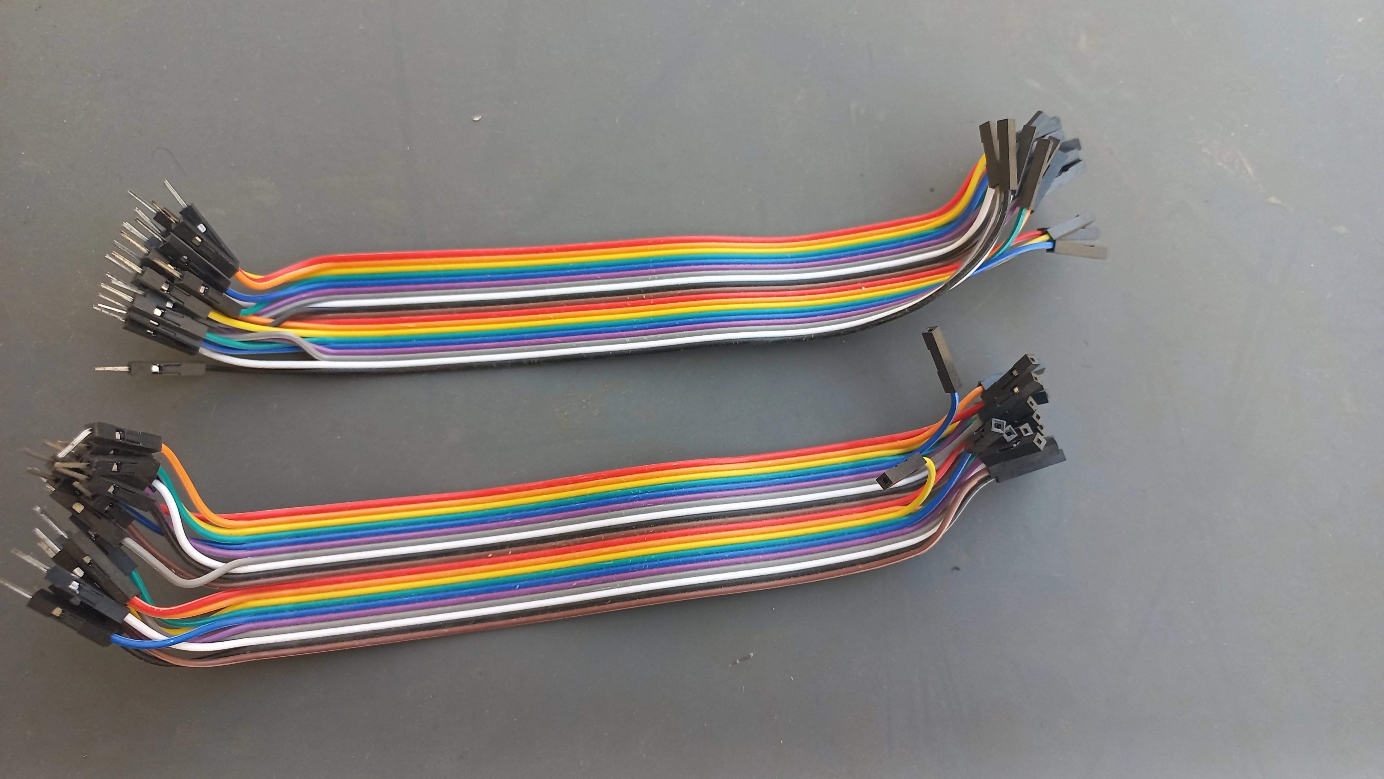 Male-to-female dupont jumper wires