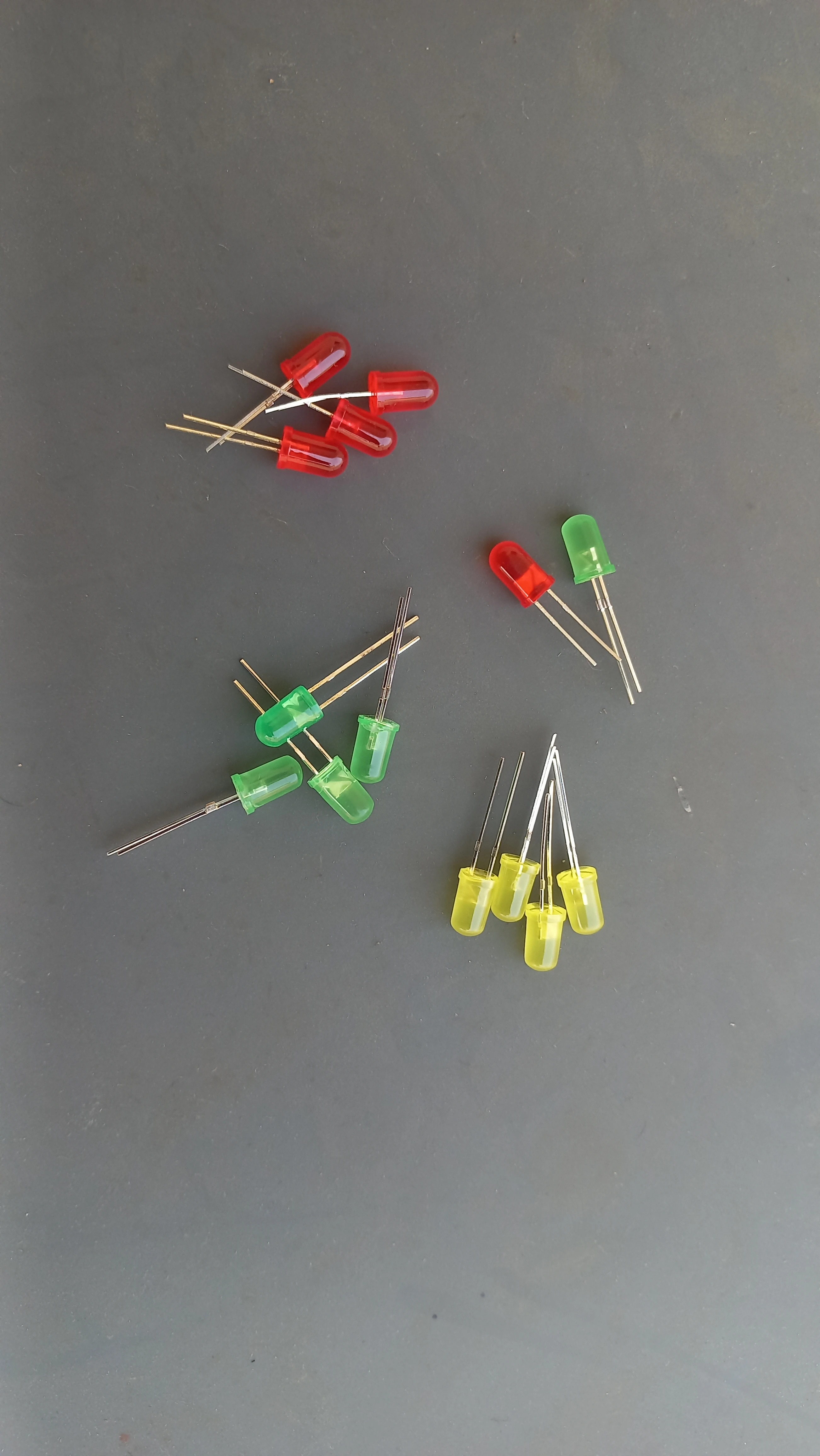 Red, yellow, and green 5 mm LEDs for traffic signal outputs