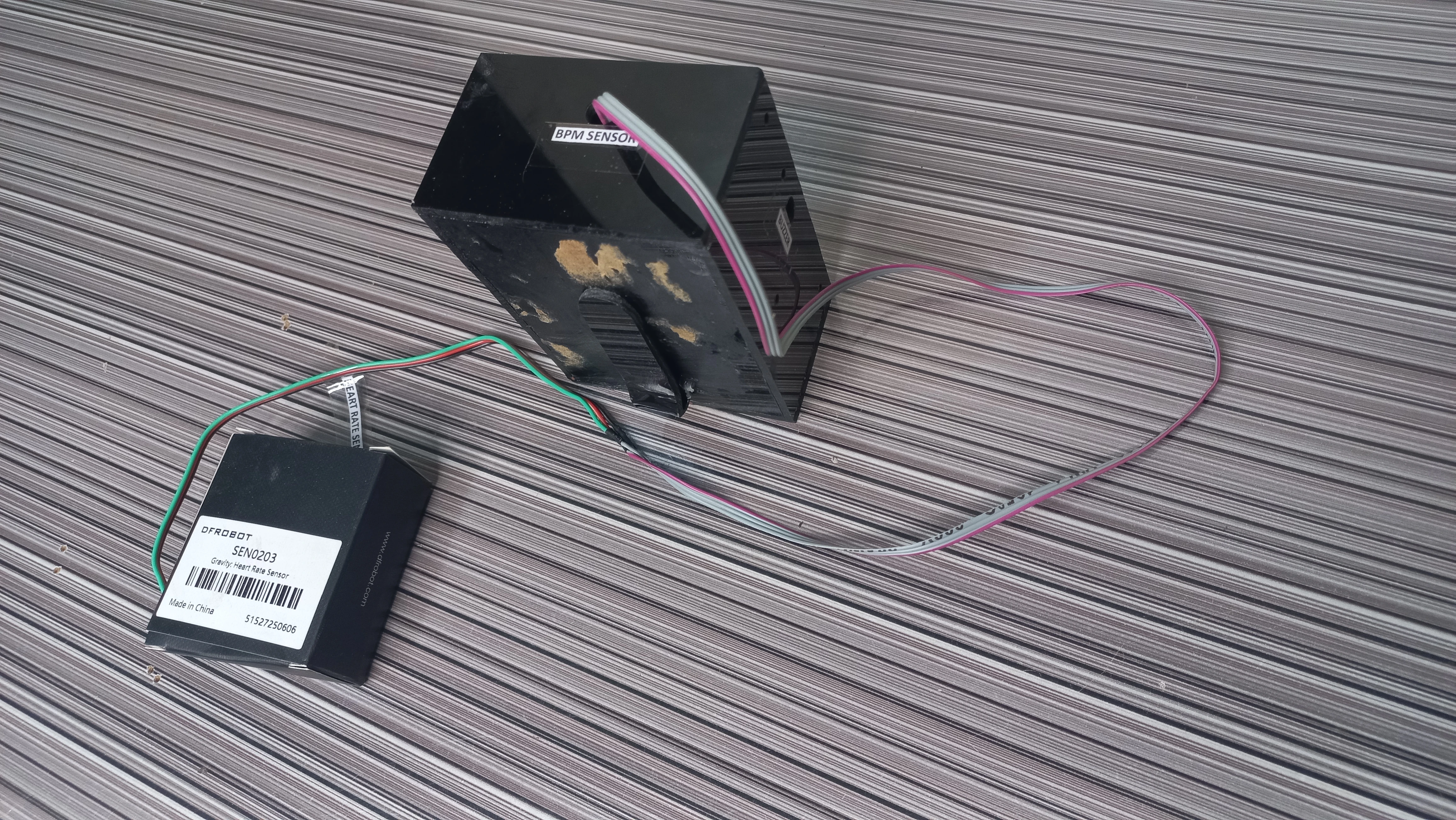 Device showing BPM SENSOR port label