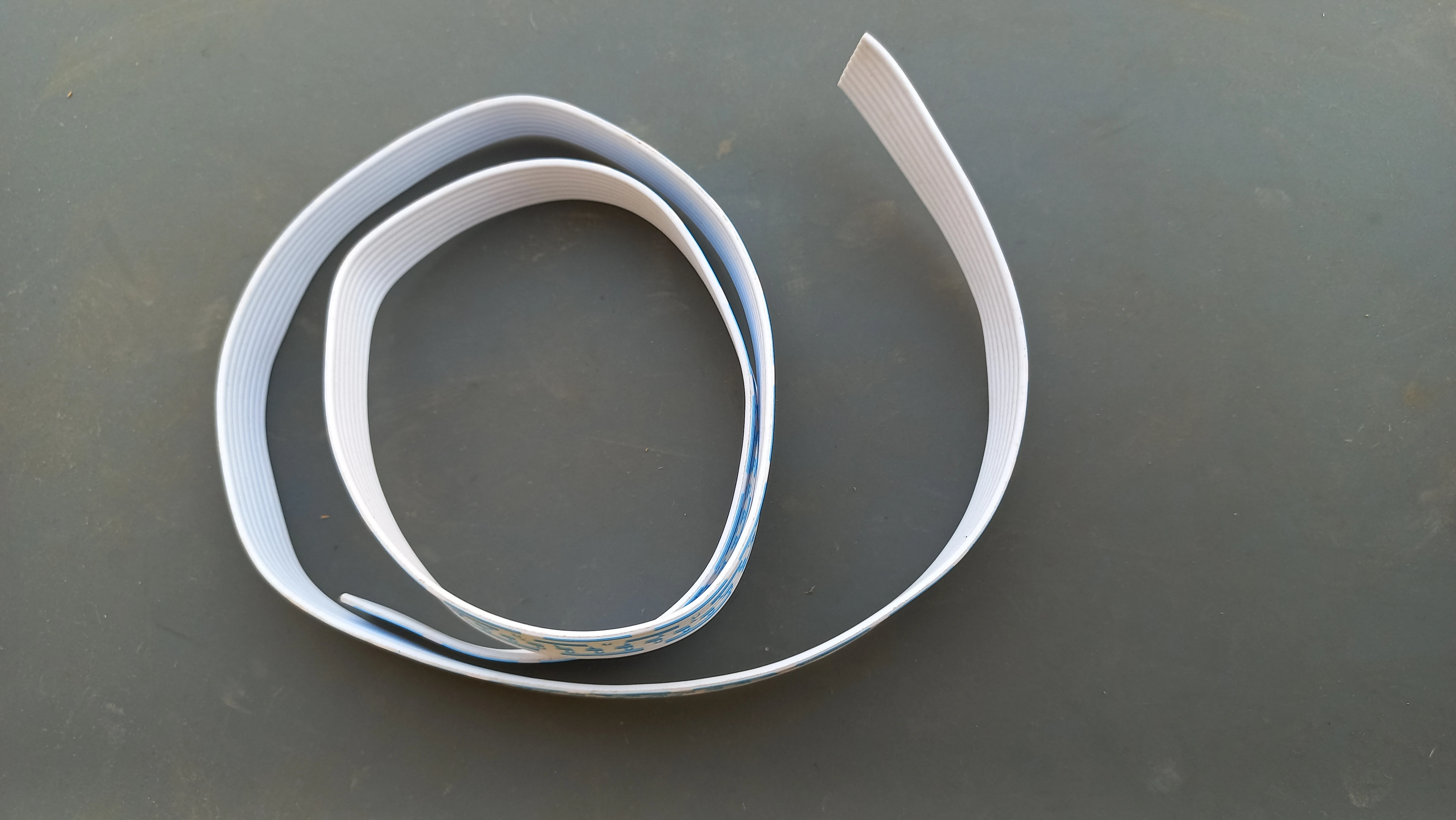 Flat ribbon cable