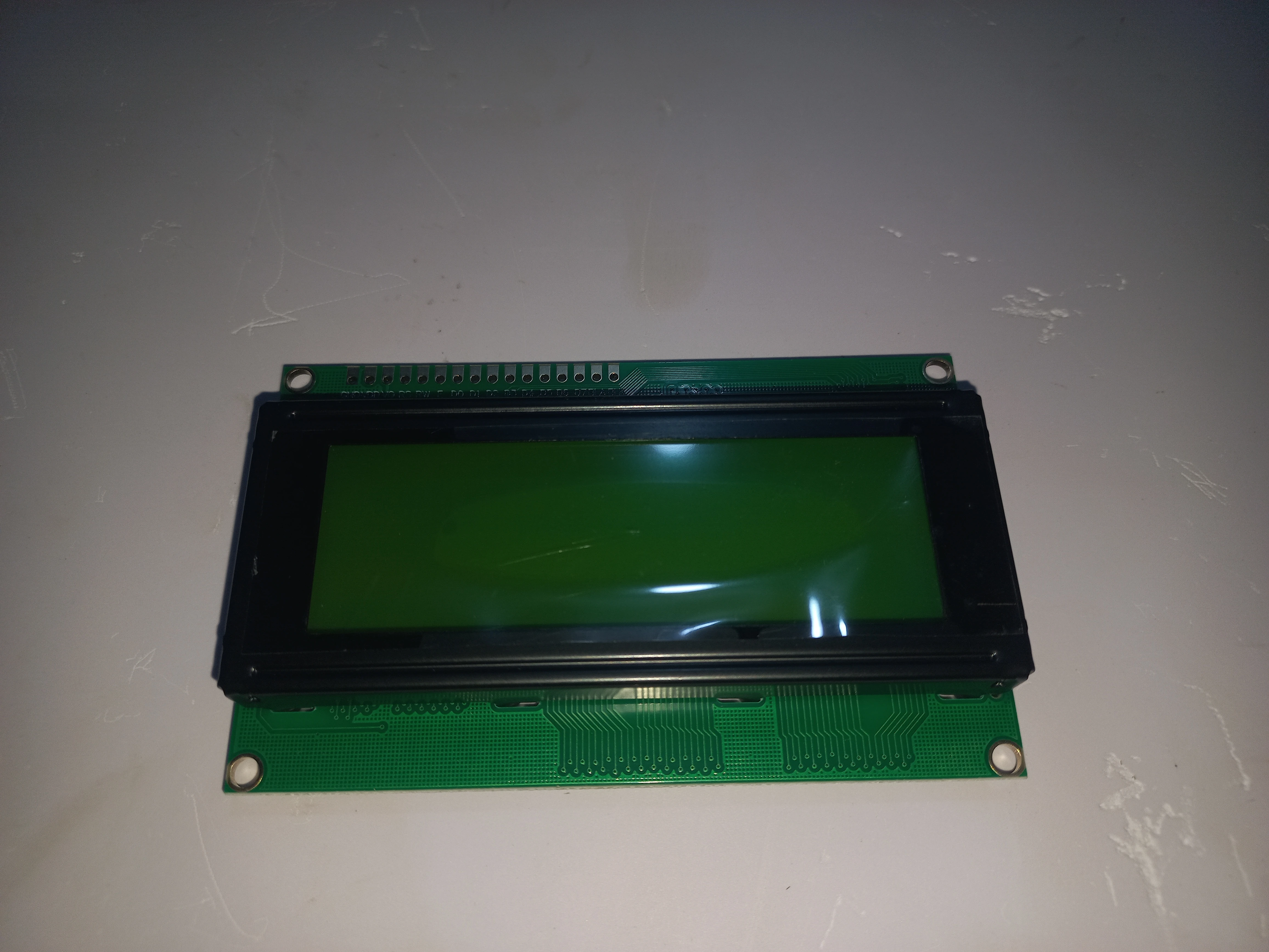 20x4 LCD module at a different angle showing the clear display glass